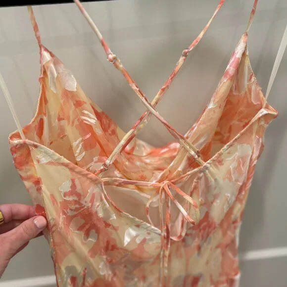 ASTR the Label Gaia Dress - Picture 3 of 6